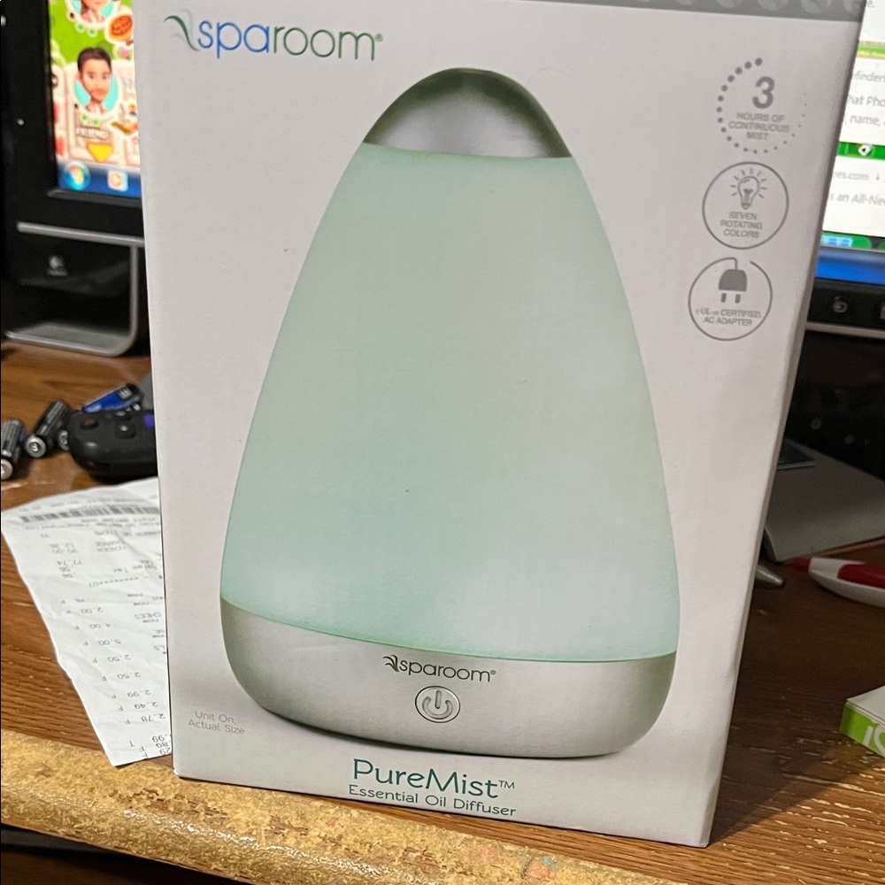 Sparoom PureMist Essential Oil Diffuser - Silver and White